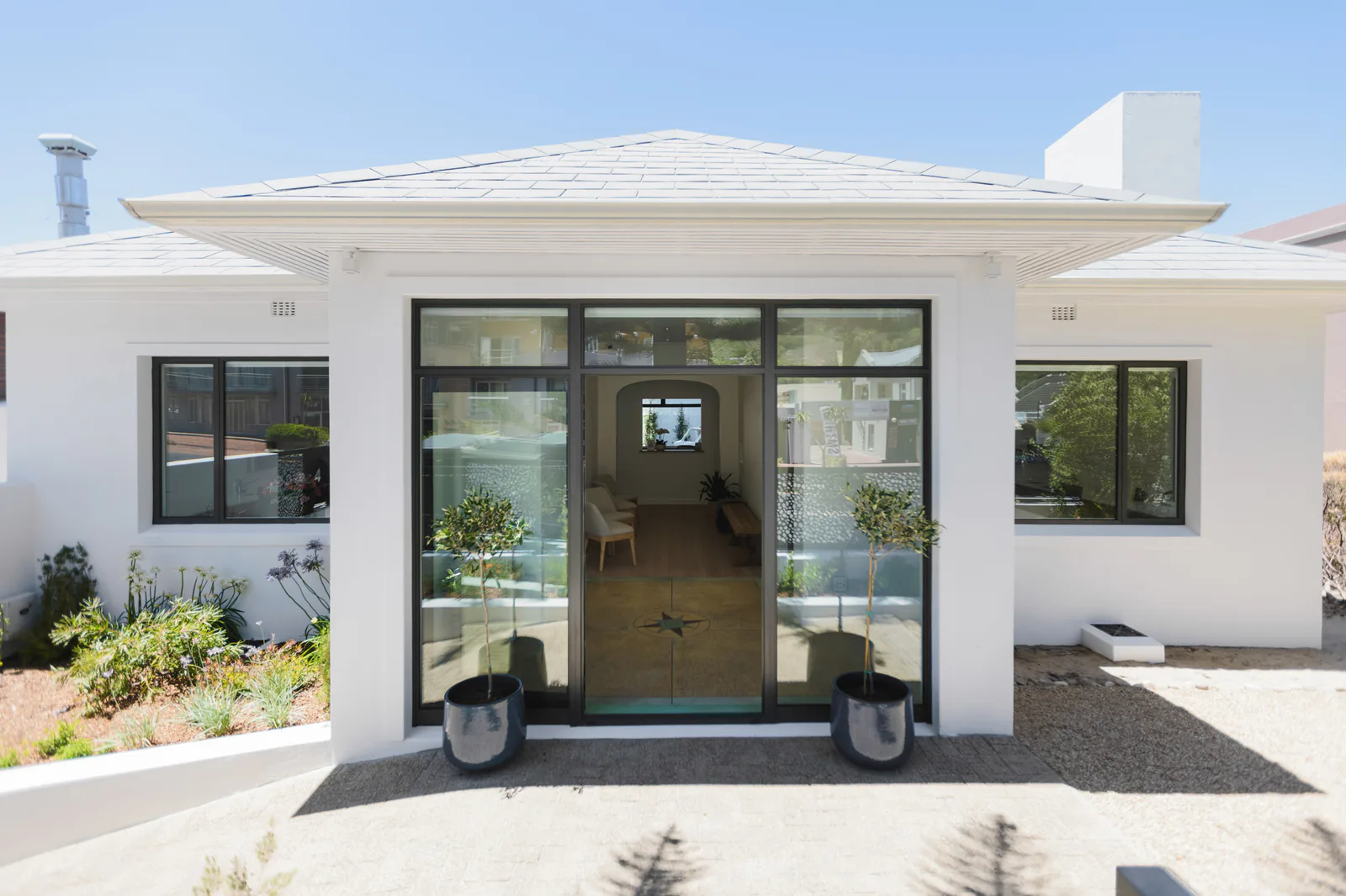 The entrance to Peak Family Practice in Hout Bay